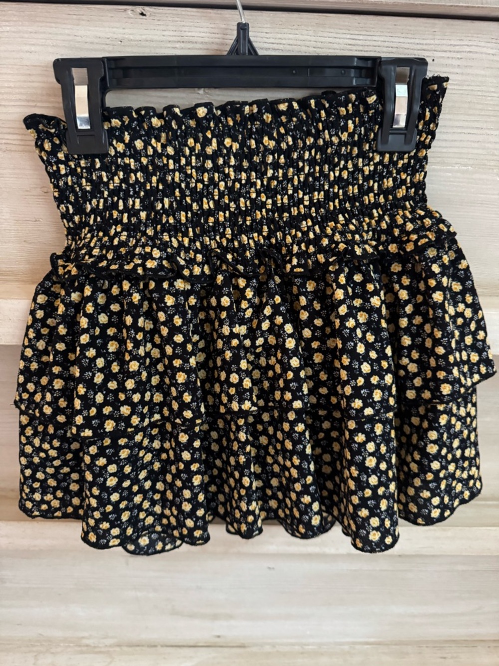 Katie J medium Black and Yellow Floral Tiered Mini Skirt
